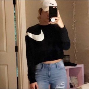 Nike cropped crew neck